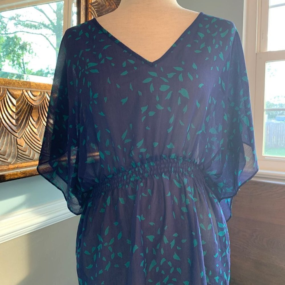 - Mossimo V-Neck Pullover Blouse